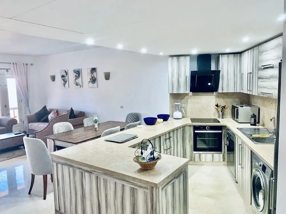 Эль-Гуна: El Gouna Rental Smokery Beach Apartment