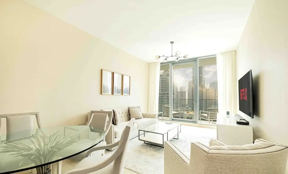 Дубай: LUX Contemporary Suite View 7