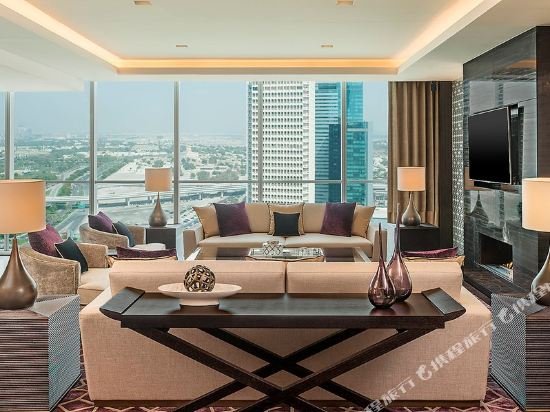 Дубай: Sheraton Grand Hotel Apartments, Dubai