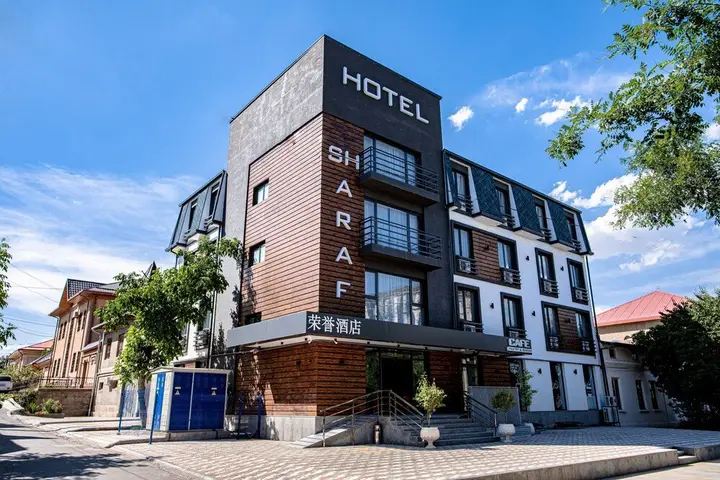 Ташкент: Sharaf Hotel