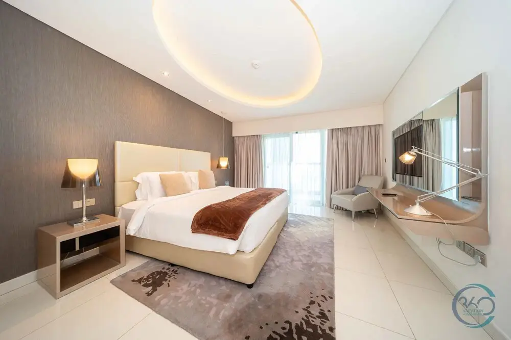 Дубай: Cozy 1 Bedroom Apartment 5015