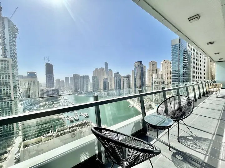 Дубай: Stunning 3B Spacious Marina View With Balcony