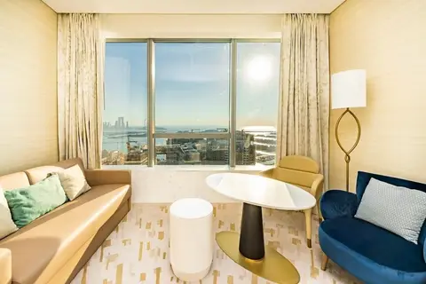 Boutique Living - Palm Tower Jumeirah — фото 1