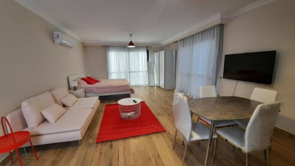 Каир: Roof Studio for rent in Eastown new Cairo