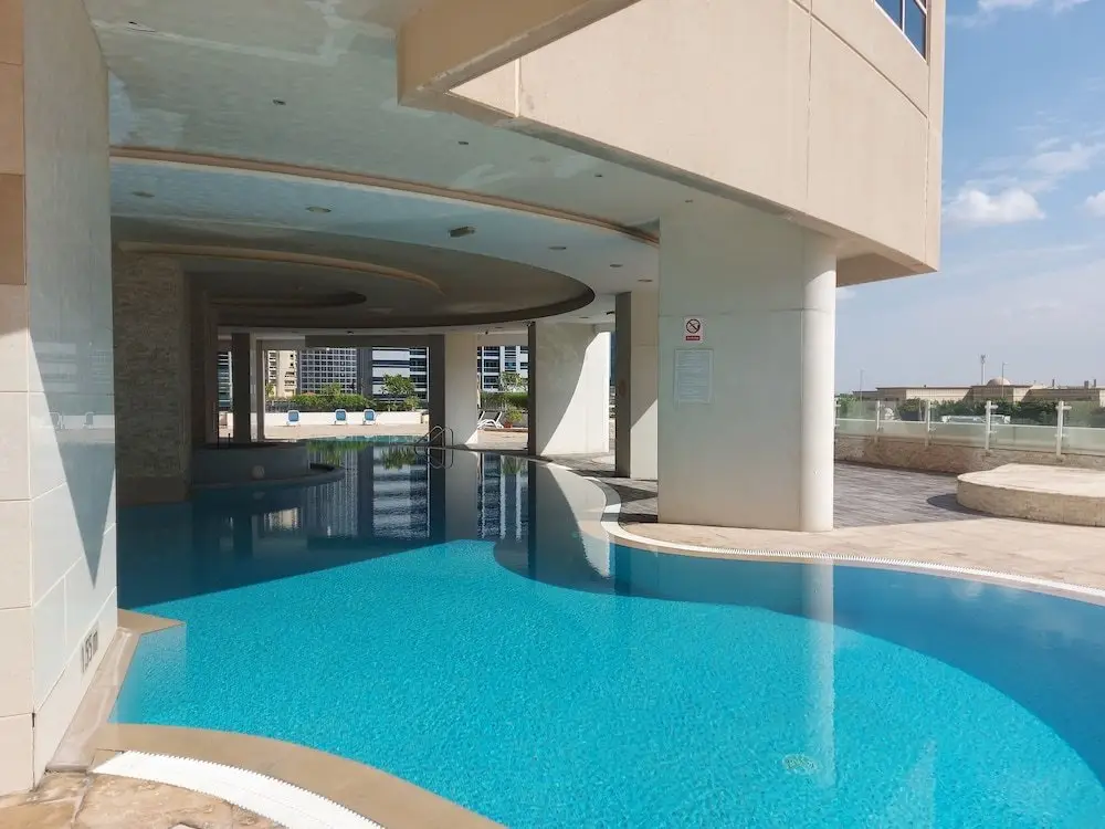 Whitesage - Gorgeous Apartment in JLT Near the Metro Station — фото 1