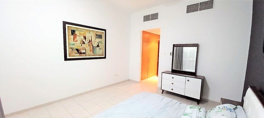 Дубай: Wonderful Stay near Jebel Ali Village