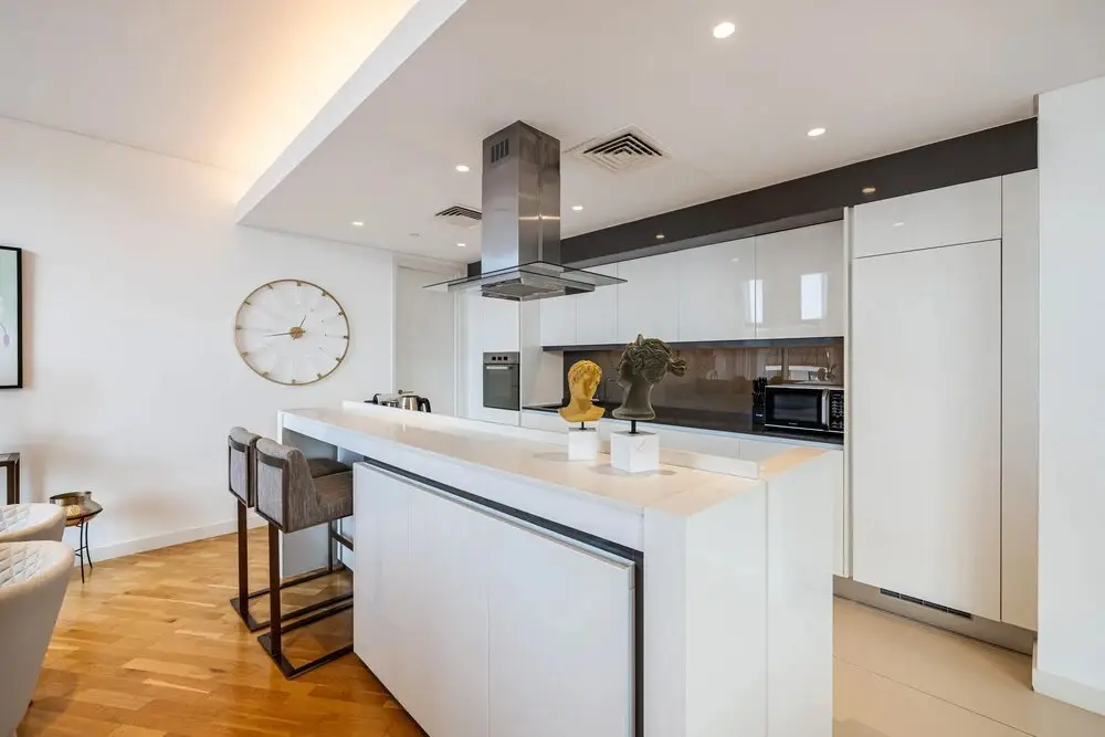 Дубай: Massive 3 Beds Sea View Bluewaters B10