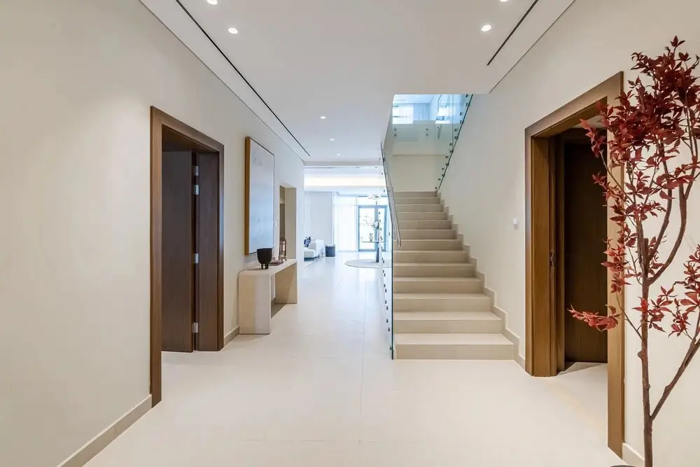 Дубай: Luxurious 5 Bed Villa 60B Palm Jumeirah