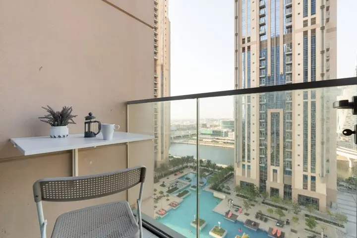 Дубай: Апартаменты SuperHost - Fabulous Canal Views from This Waterfront Luxe Apt