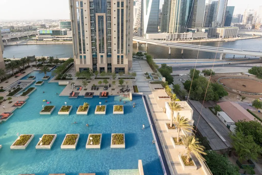 Дубай: Апартаменты  SuperHost - Fabulous Canal Views from This Waterfront Luxe Apt