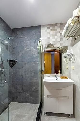 Тбилиси: Mukhrantubani Boutique Hotel