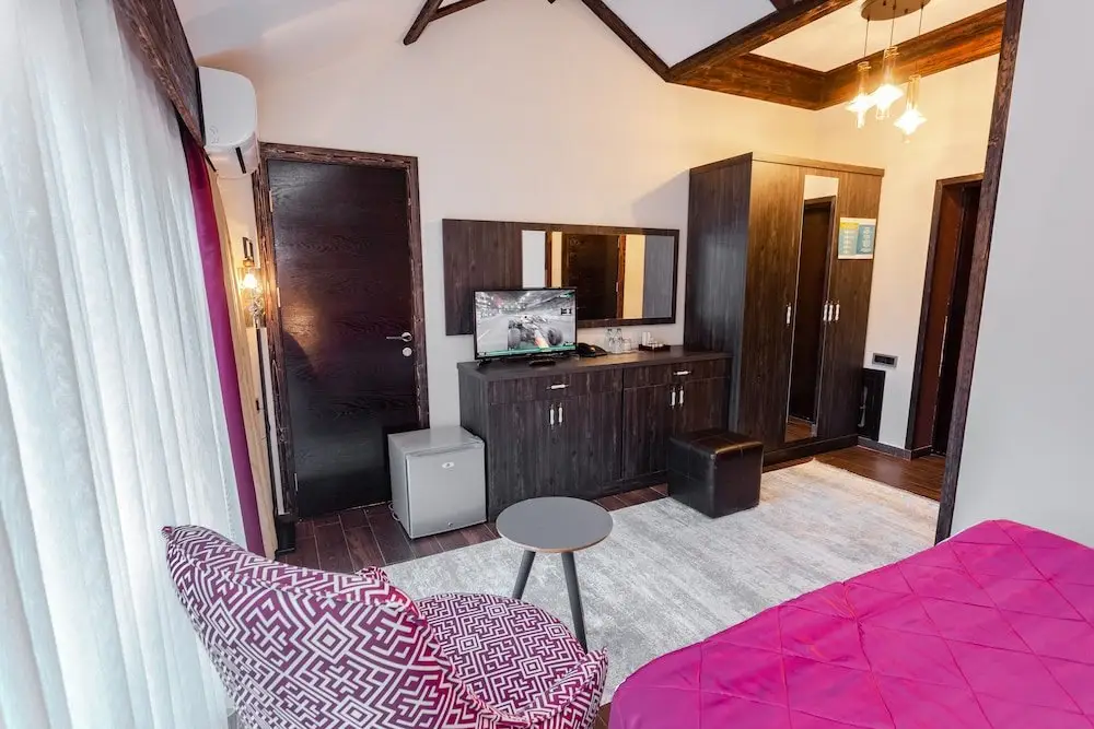 Гымылгазма: Quba Vadi Chalet Hotel