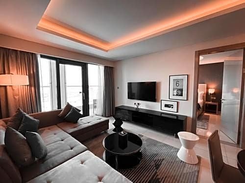 Дубай: Paramount Damac Dubai/ 1 Bedroom