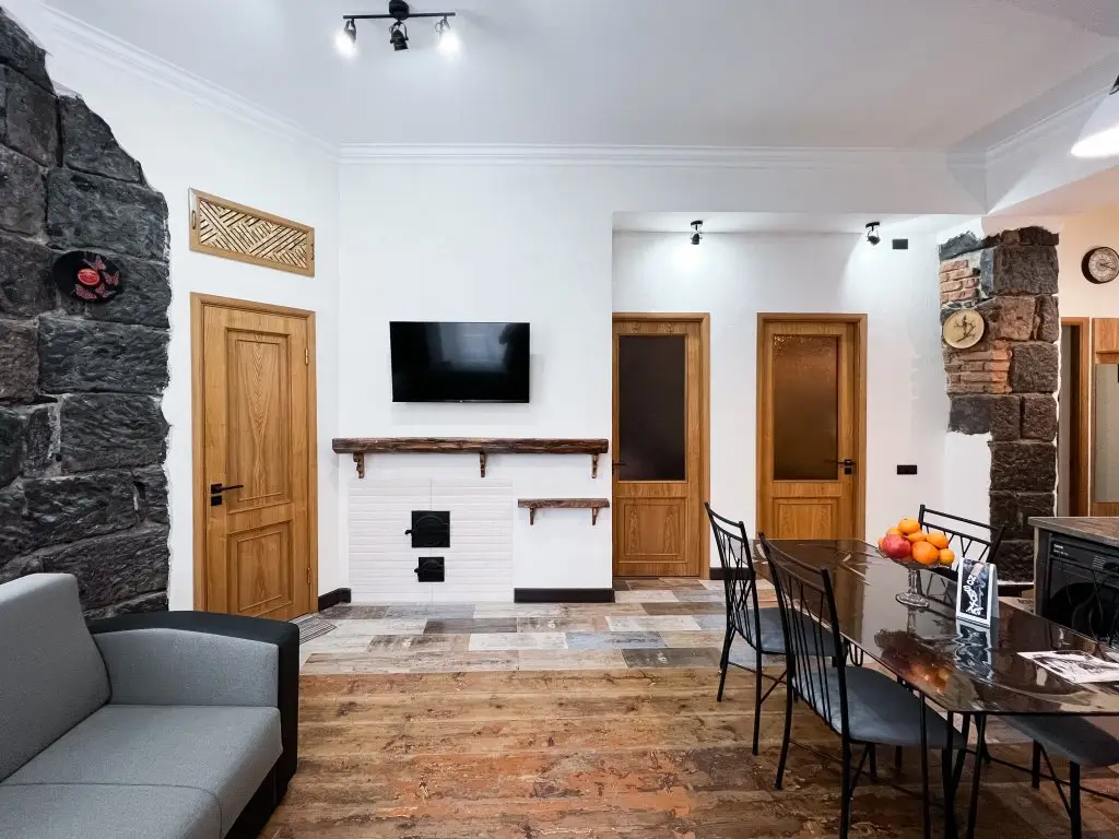 Гюмри: Апартаменты Aros Apartment