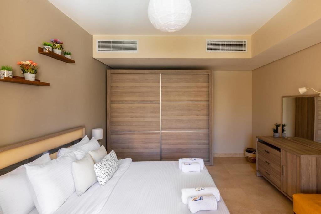 Эль-Гуна: Jazzy 1BDR w Outdoor Pool View Terrace Free Pool & Beach Access