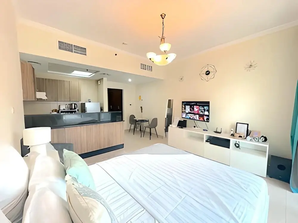 Дубай: Tanin - Spacious Studio Close to Burj Khalifa & Dubai Mall