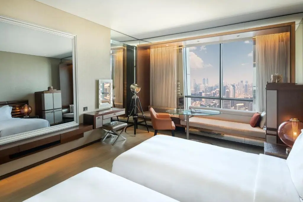 Дубай: Staycae Paramount Sheikh Zayed