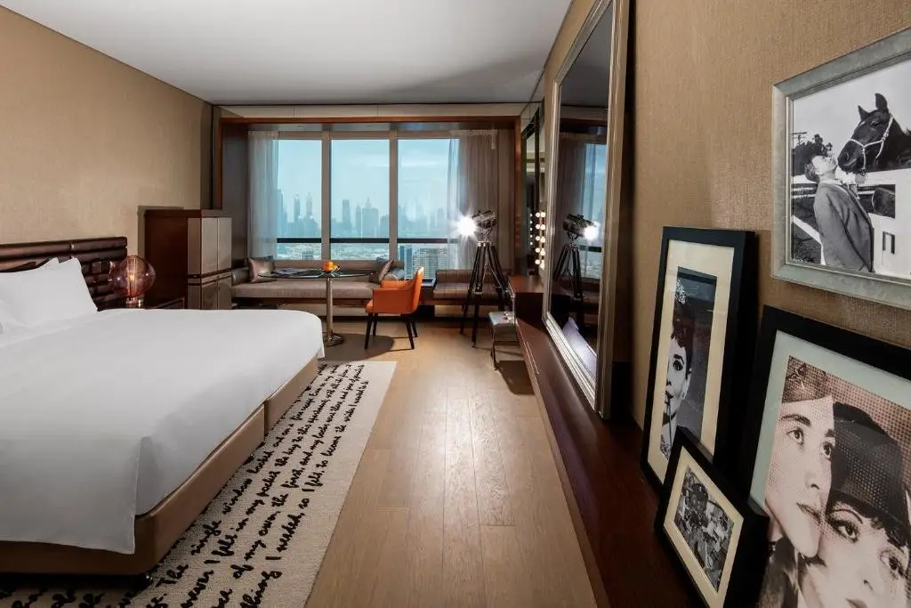 Дубай: Staycae Paramount Sheikh Zayed
