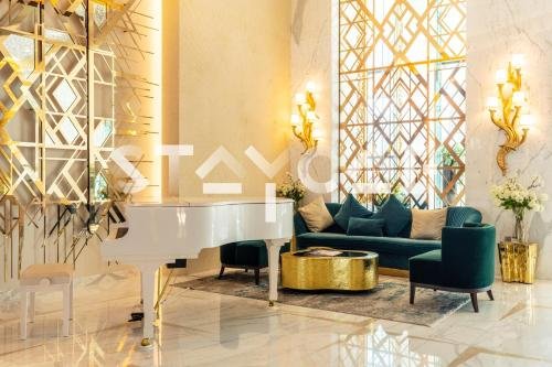 Дубай: Staycae Prive Vacation Home