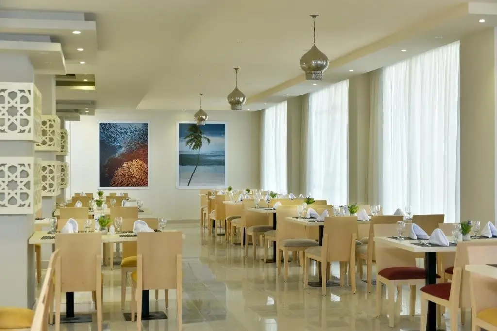 Эль-Аламейн: Hotelux La Playa Alamein