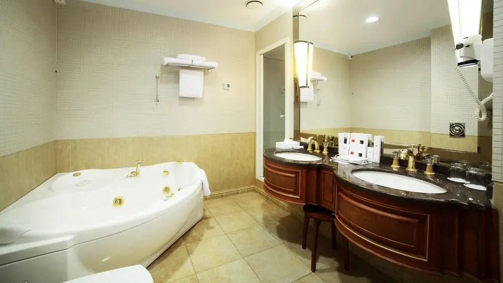 Минск: Crowne Plaza Hotel