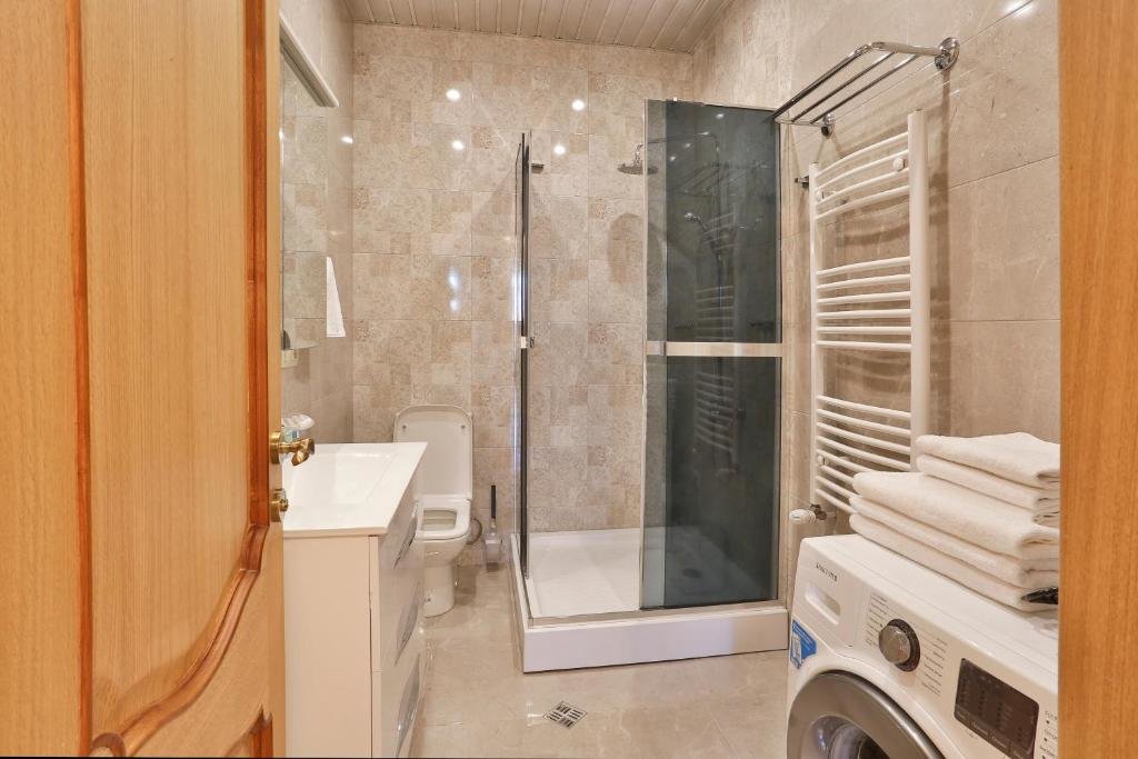 Тбилиси: Serviced Apartment on Rustaveli Avenue
