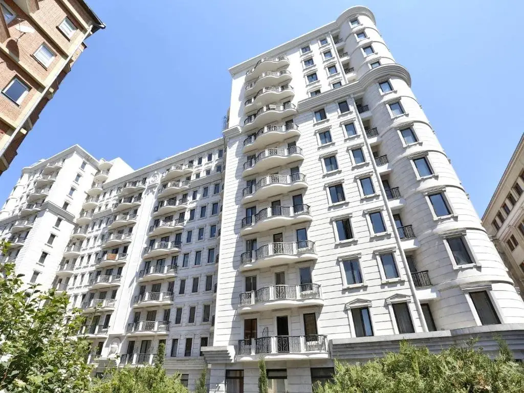Тбилиси: Serviced Apartment on Rustaveli Avenue