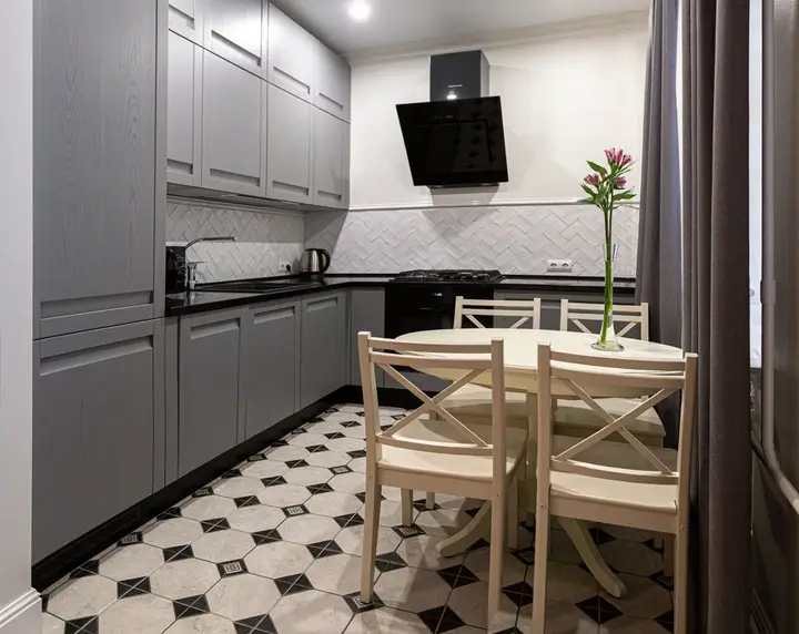 Минск: Апартаменты 3-комнатные HomeApart пр-т Независимости, 42