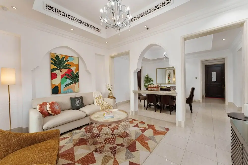 Дубай: Maison Privee - Tasteful Apt cls to Burj Khalifa & Dubai Mall