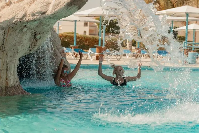 Royal Pharaoh Resort & Aqua Park — фото 1
