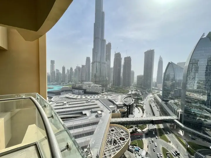 Дубай: The residences at The Address Dubai Mall