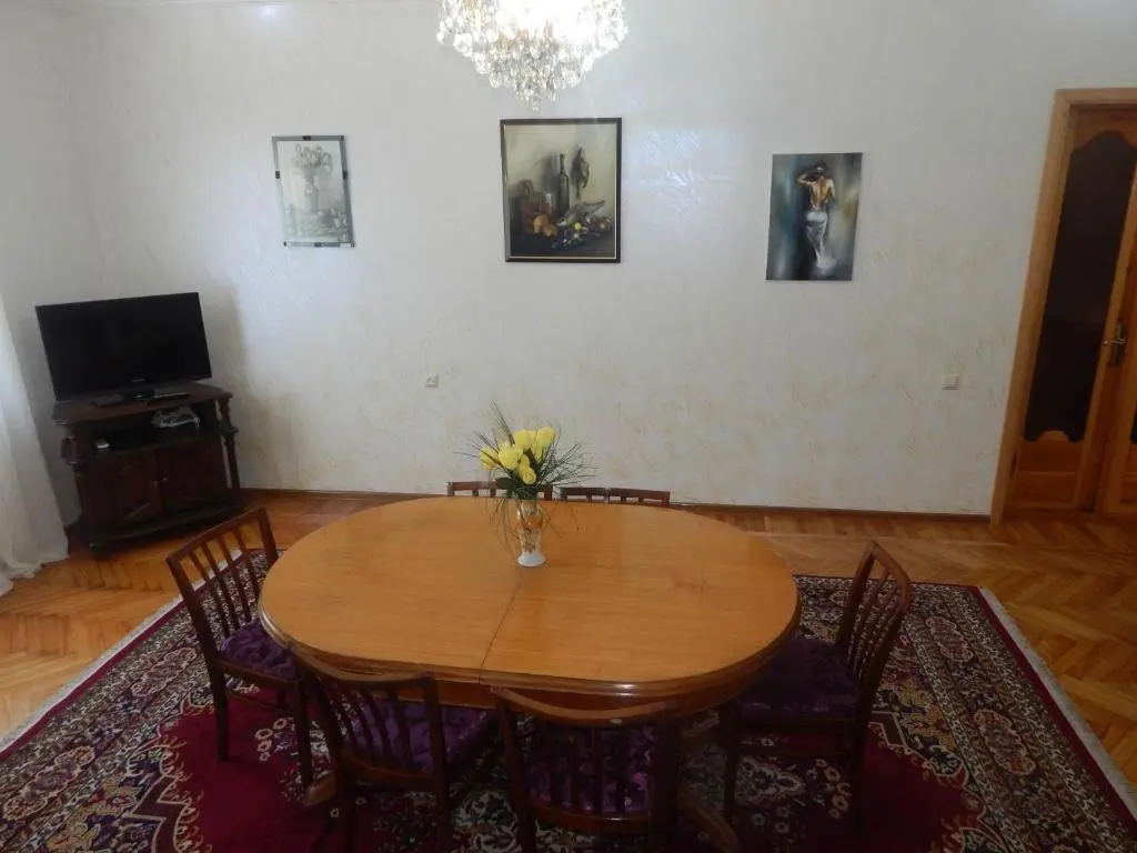 Батуми: Guest House Near the Euphoria