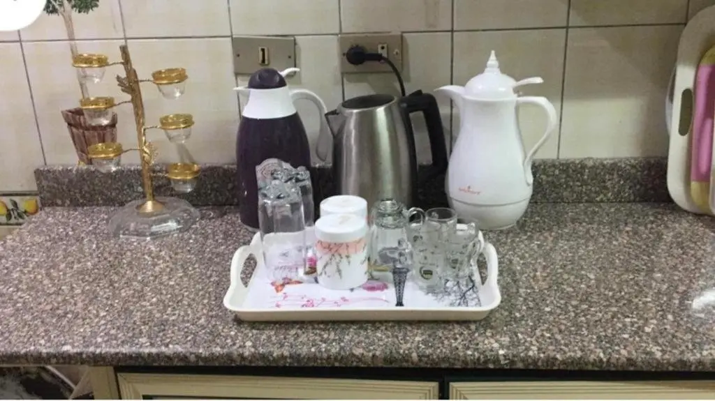 Гиза: Al Marwa Apartment in Dokki - Families Only