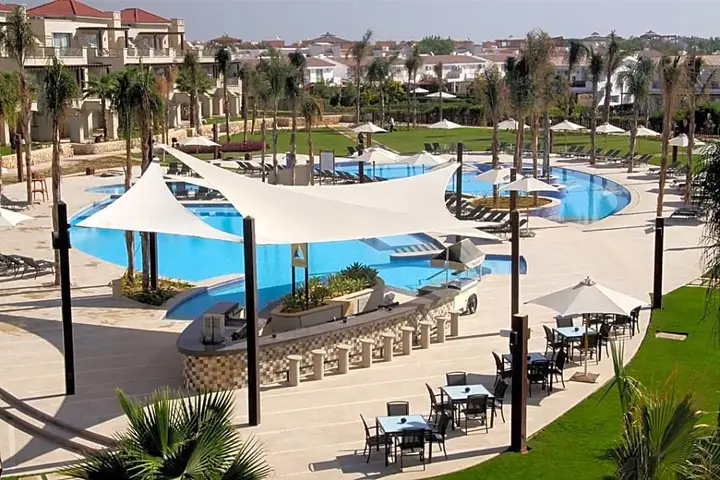 Айн-Сохна: Jaz Little Venice Golf Resort.