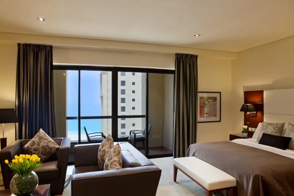 Дубай: Delta Hotels by Marriott Jumeirah Beach Apart (Ex. Ramada Plaza Jumeirah Beach Apart)
