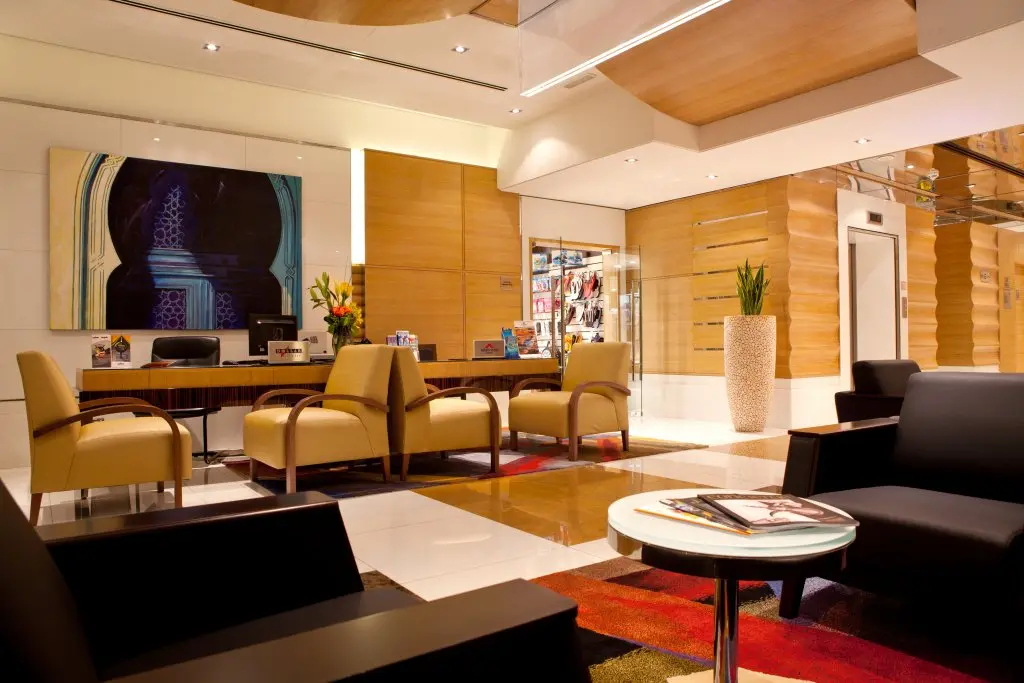 Дубай: Delta Hotels by Marriott Jumeirah Beach Apart (Ex. Ramada Plaza Jumeirah Beach Apart)