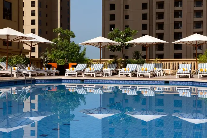 Дубай: Delta Hotels by Marriott Jumeirah Beach Apart (Ex. Ramada Plaza Jumeirah Beach Apart)