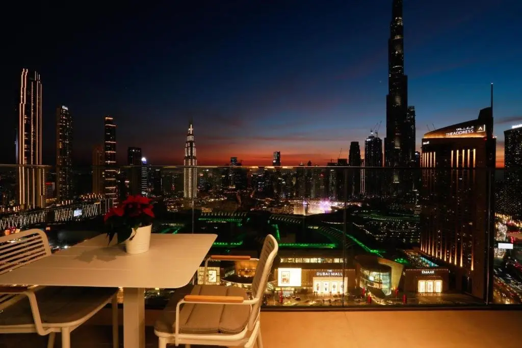 Дубай: Spacious 2BR wide open views to Burj Khalifa & Fountain