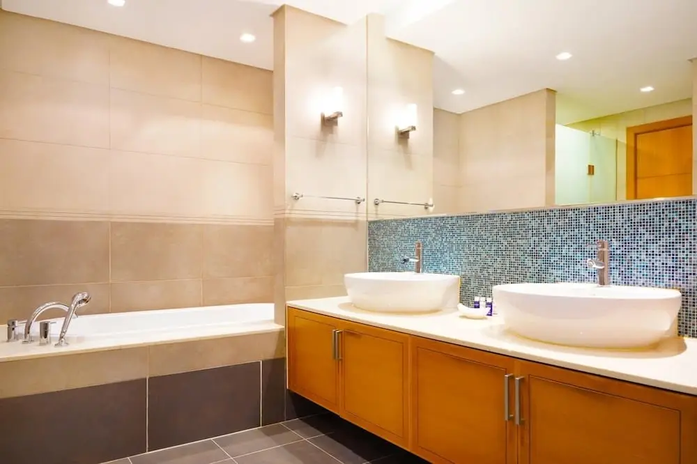 Дубай: Modern and Airy 2BR in Palm Jumeirah