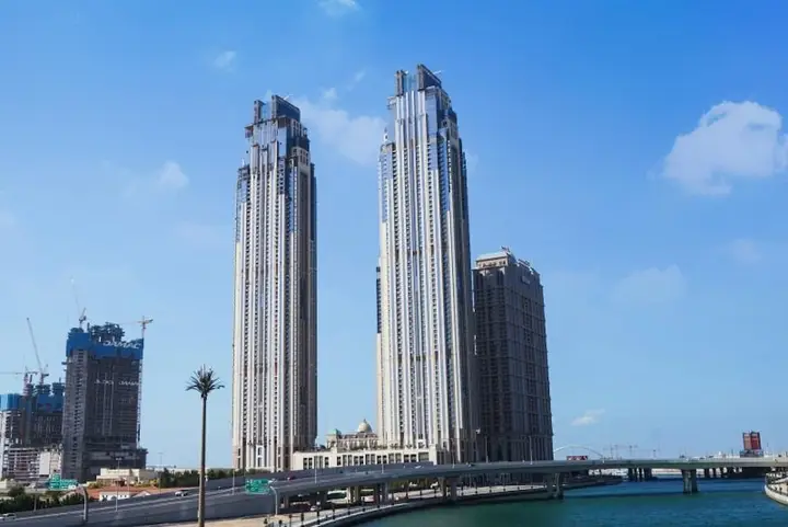 Дубай: Luxury 2B Apt Al Habtoor Amna Tower