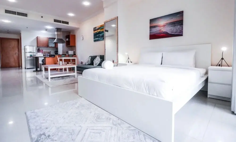 Дубай: Stylish Studio Silicon Oasis by Bnbme Homes