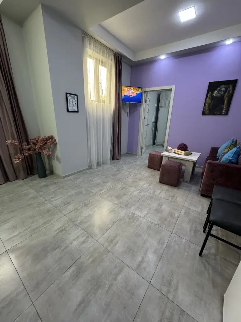 Ереван: Апартаменты Modern and Comfortable Apartment
