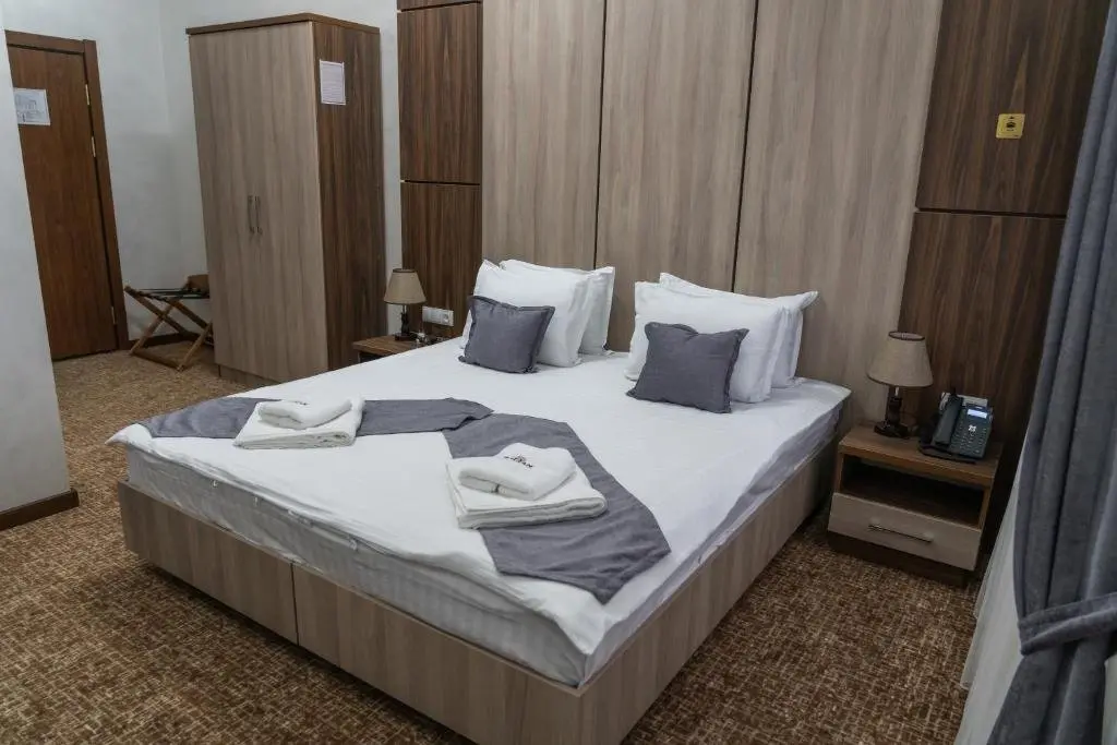 Ташкент: RAYYAN Hotel Tashkent