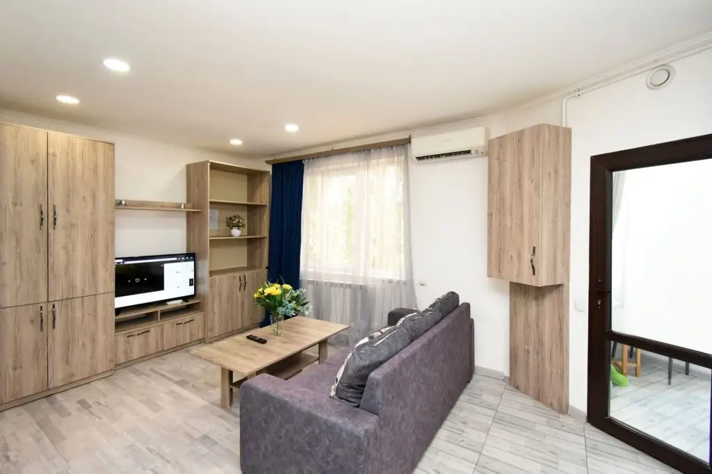 Ереван: Апартаменты Azatutyun Avenue 11a