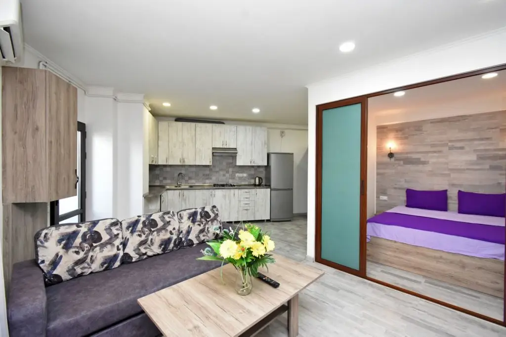 Ереван: Апартаменты Azatutyun Avenue 11a