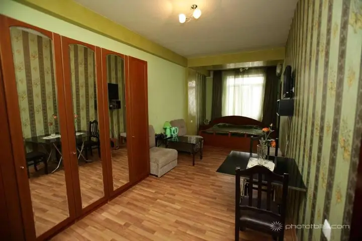 Тбилиси: Niko's Apartments on Shartava Street