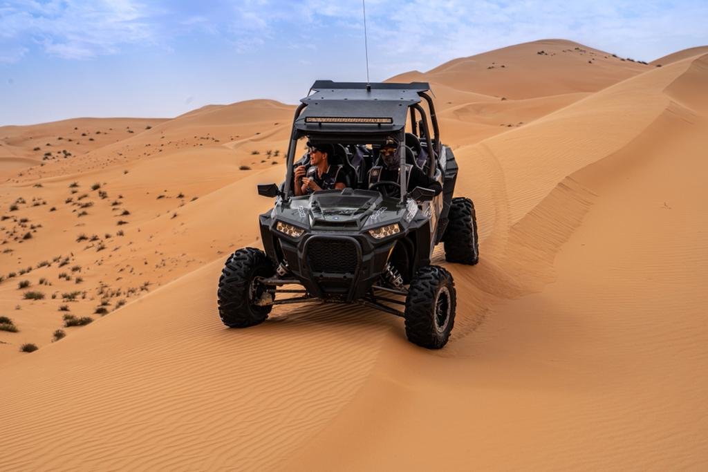 Мзира: Liwa Nights
