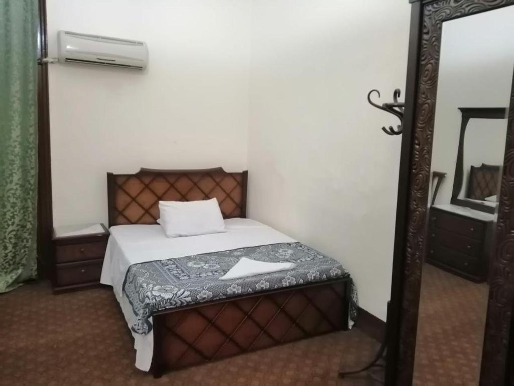 Каир: New Hotel