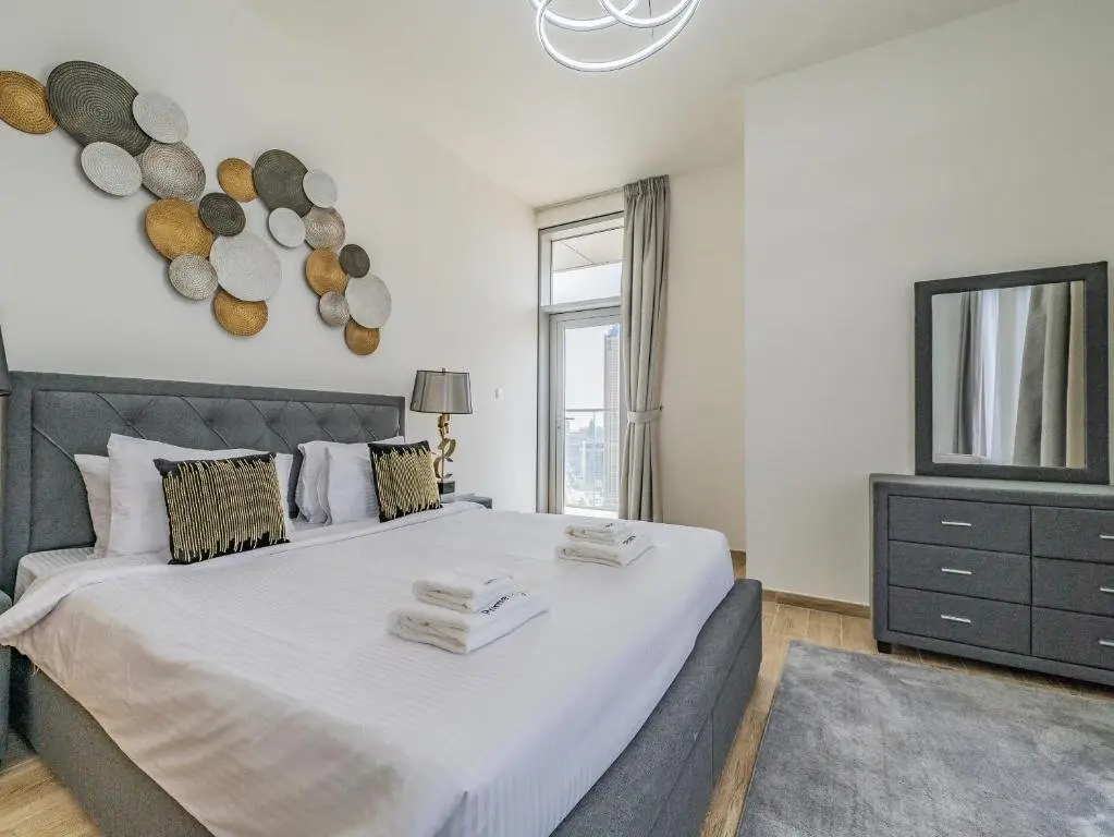 Дубай: Noora Tower, Al Habtoor City
