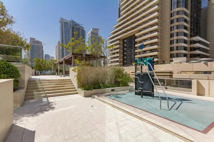 Дубай: Express Holiday Homes -2BR Beautiful Apt with Ocean Palm & Atlantis View